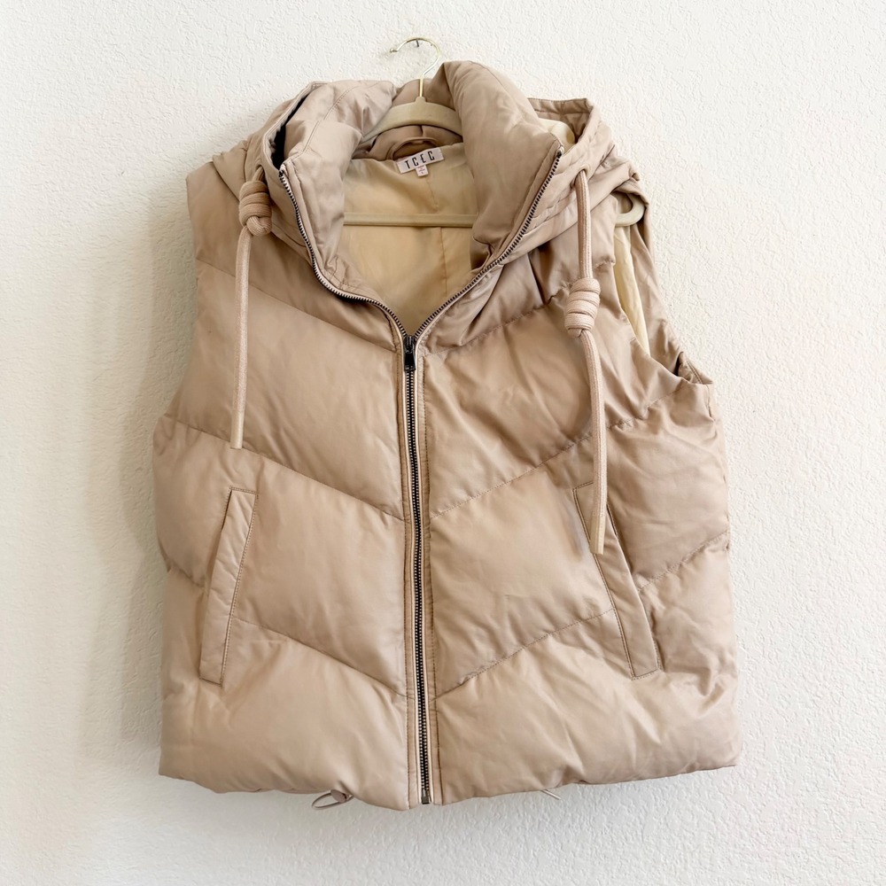 TCEC Womens Beige Faux Leather Hooded Puffer Vest Chevron Quilted Tan Size Large